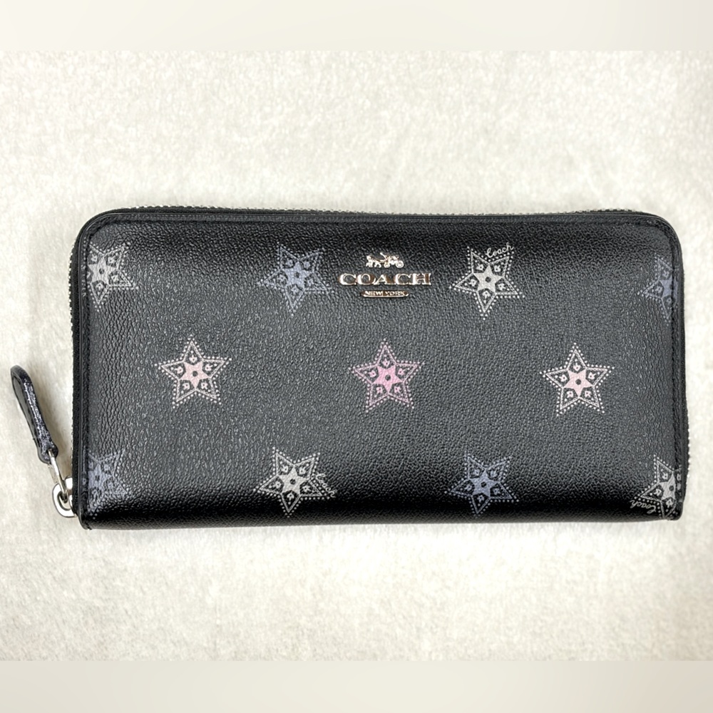 Coach, Accordion Zip Wallet with Dot Star Print.